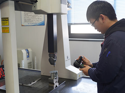 Quality control inspection with CMM